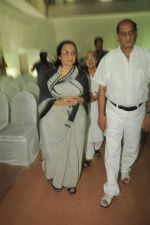 Asha Parekh at Joy Mukherjee prayer meeting in Mumbai on 12th March 2012 (9).JPG